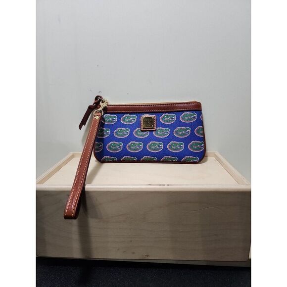 Dooney & Bourke Florida Gators Small Wristlet - Picture 1 of 4